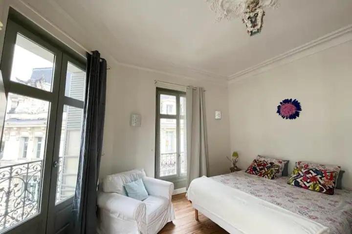 Apartamento Cosy Hortensia- 4 Ch- Clemenceau Hypercentre & Parking Sous Terrain- 110M2 Pau Exterior foto